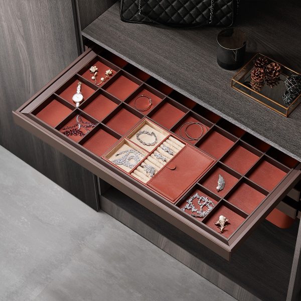 Hera Pull-out Jewelry Box