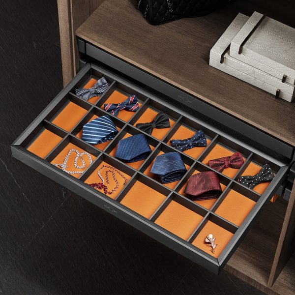 Jade Pull-out Jewelry Box