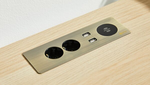 Flat Outlet - Image 6